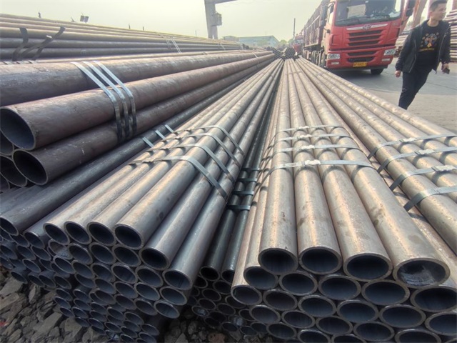 咸阳20#无缝钢管焊接